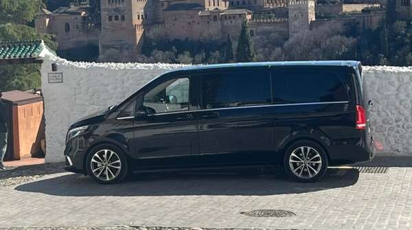 VISITS SEVILLA MERCEDES MINIVAN V CLASS (9 HOURS)